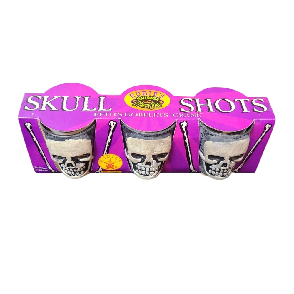 Skull 3D Shot Glasses Set Of 3 NEW